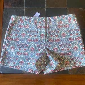 LOFT NWT Dress Shorts